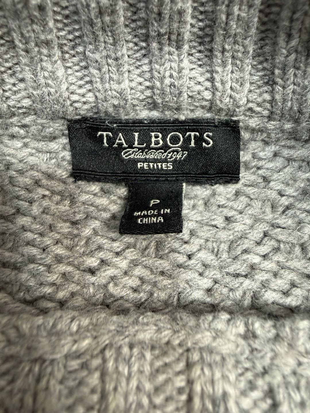 Talbots Petites P Gray Textured Knit Boat Neck Pullover Sweater with Front Pockets 3