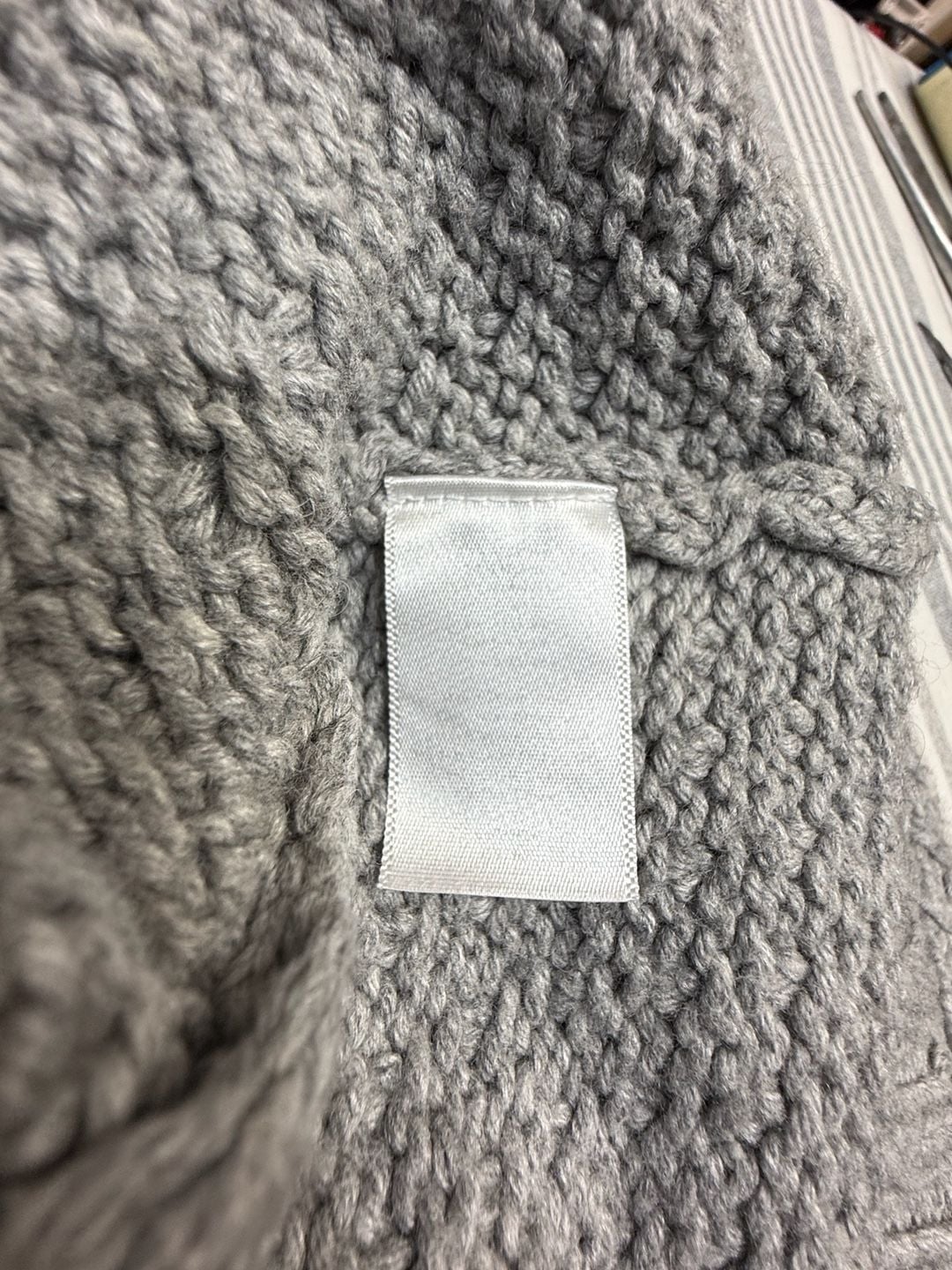 Talbots Petites P Gray Textured Knit Boat Neck Pullover Sweater with Front Pockets 4