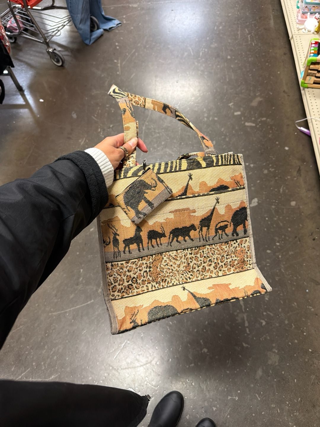 Vintage Jade African Safari Tapestry Tote Bag with Attached Coin Purse 2