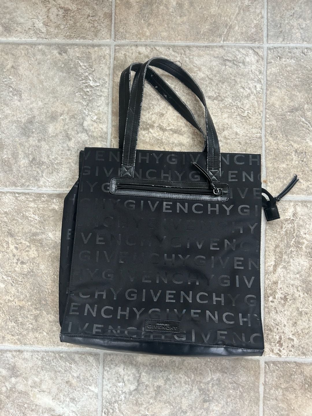 Givenchy 2