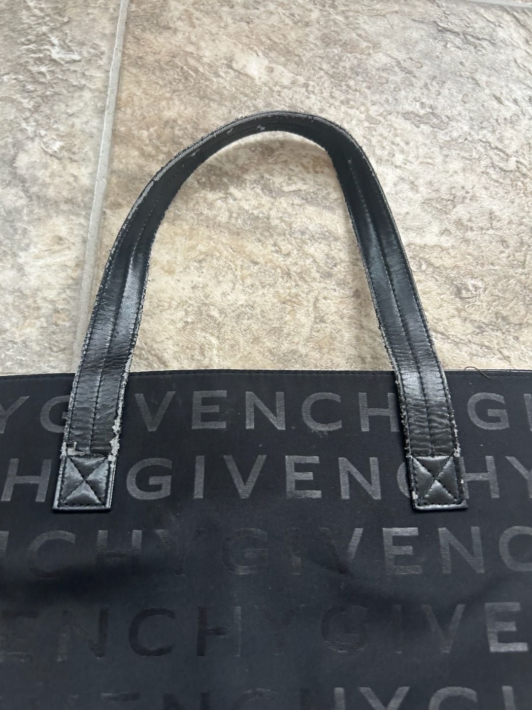 Givenchy 7