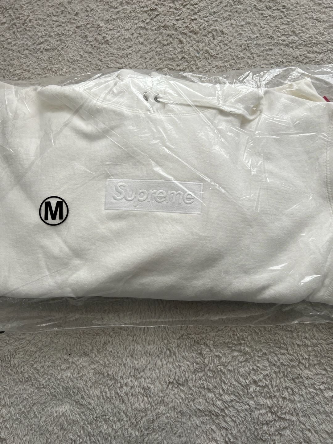 Supreme Box Logo Hooded Sweatshirt Off White (FW23) Size Medium 1