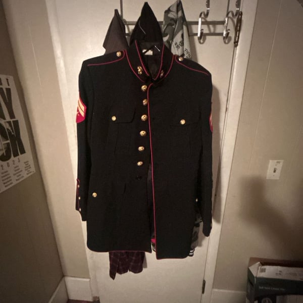 USMC Enlisted Dress Blue Uniform Blouse Jacket 42R Sergeant SGT