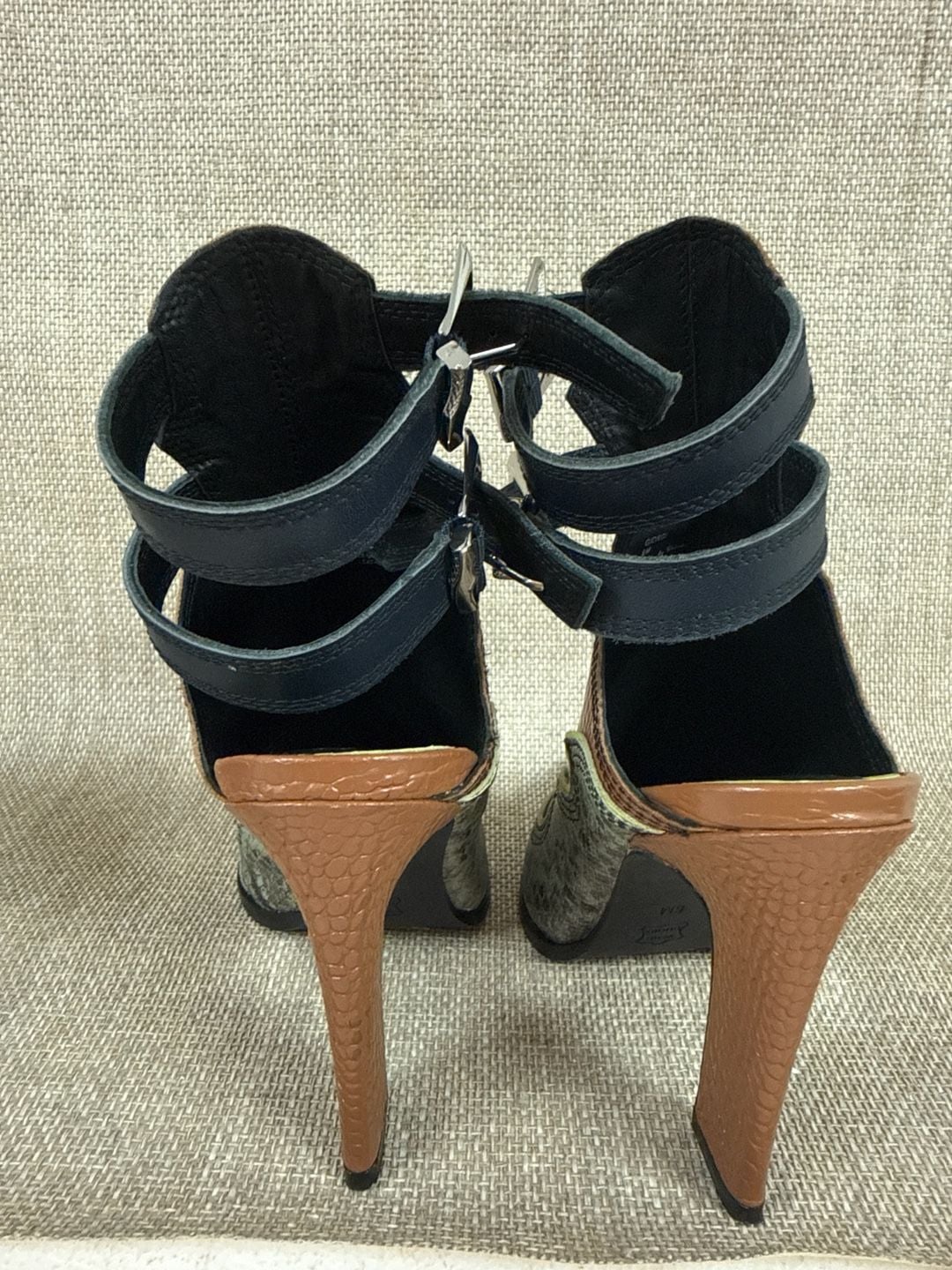 Donald J Pliner Giorgi Western Snake Print Buckle Mule Heels 6