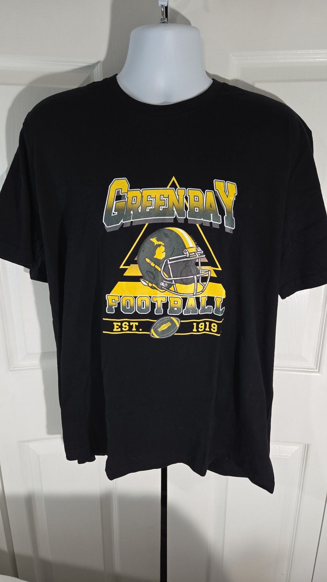 Shirtbanc Green Bay Football Vintage Helmet Est 1919 T-Shirt 2