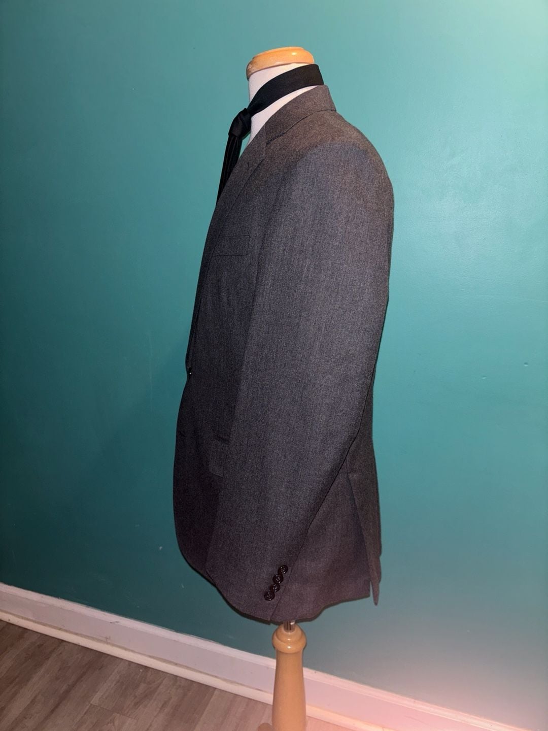 J Crew Ludlow Slim Fit 41 R Gray solid Cotton Wool Two Button Two Piece Suit Size 8