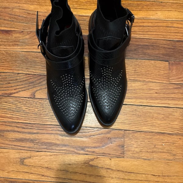 Berksha Women's Black Studded Low Heeled Ankle Boots 7.5
