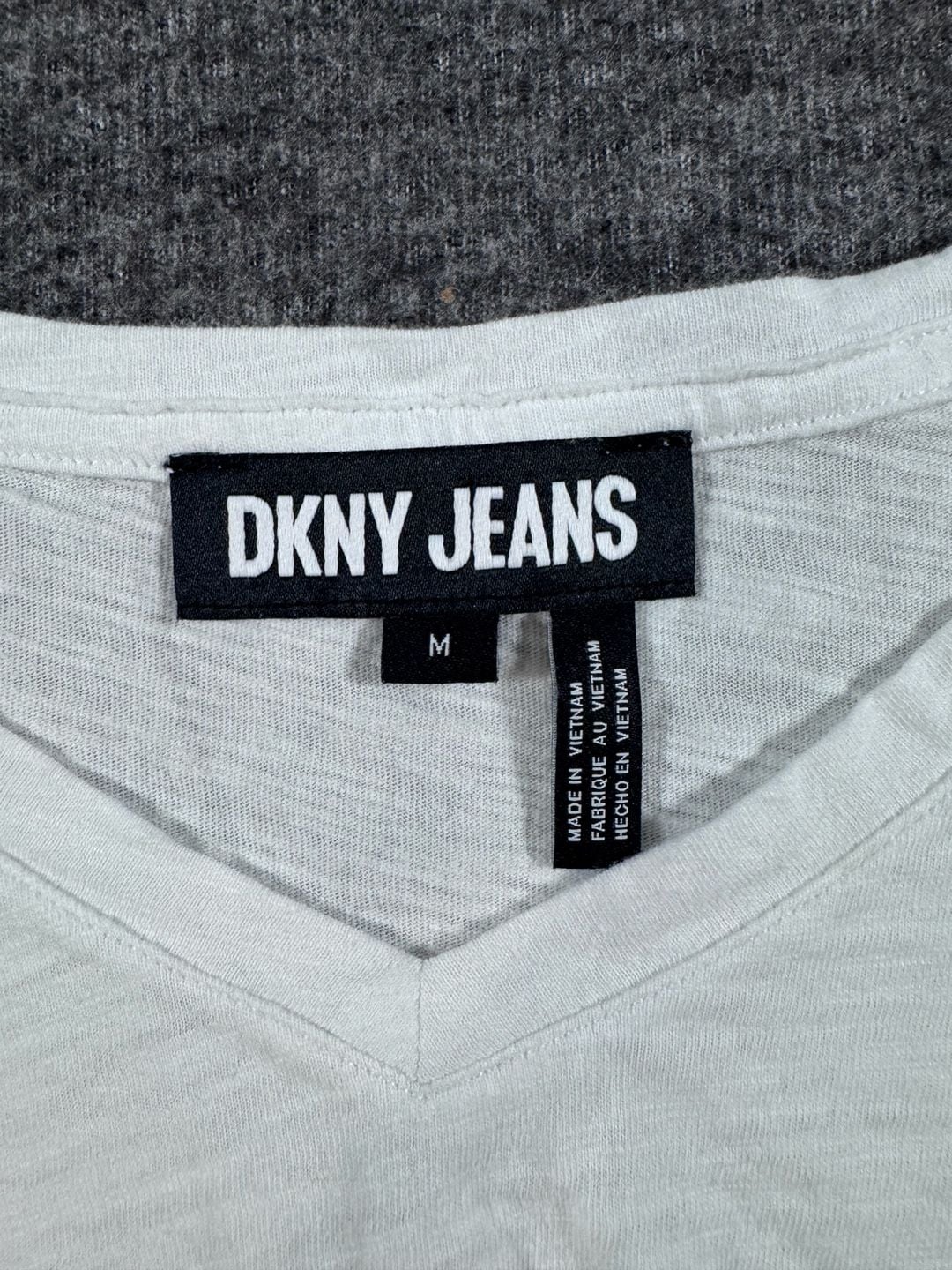 DKNY JEANS White Short Sleeve Twist Front V-Neck Crop Top 3