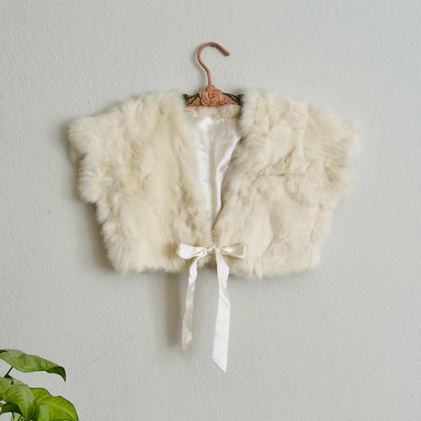 Vintage 100% Real Rabbit Fur Off-White Cropped Bolero Shrug with Satin Tie