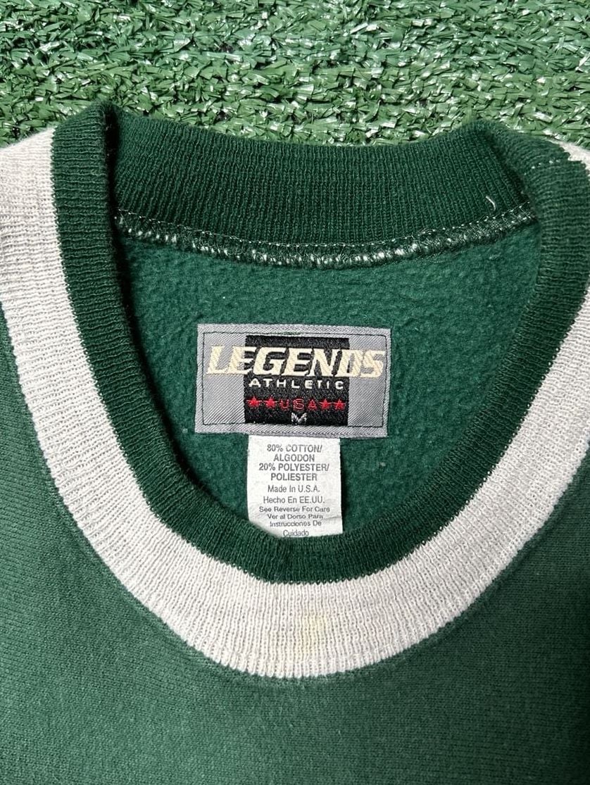 Vintage 1990s Legends Athletics x Green Bay Packers
Size Medium 4