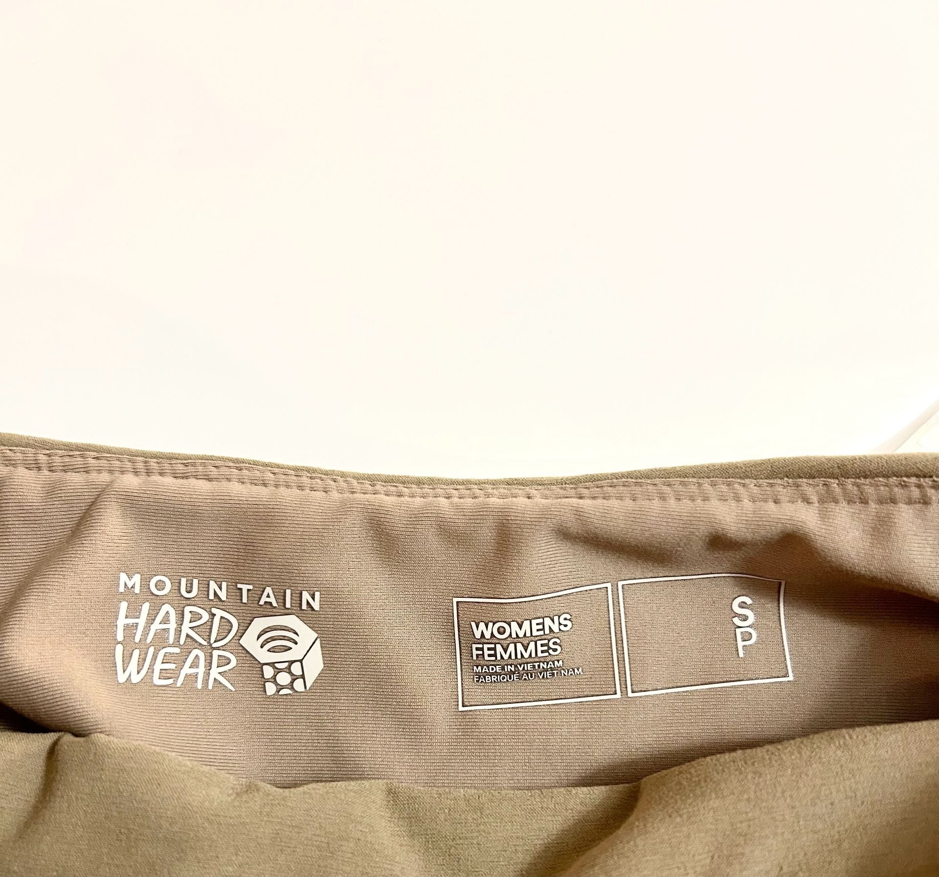 Mountain Hardwear Dynama Skort Women's Size Small Petty Khaki Brown Hiking Outdoor 6