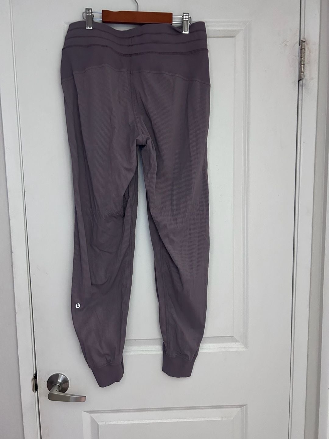 Lululemon Dance Studio Mid-Rise Joggers Size 8 29” 3