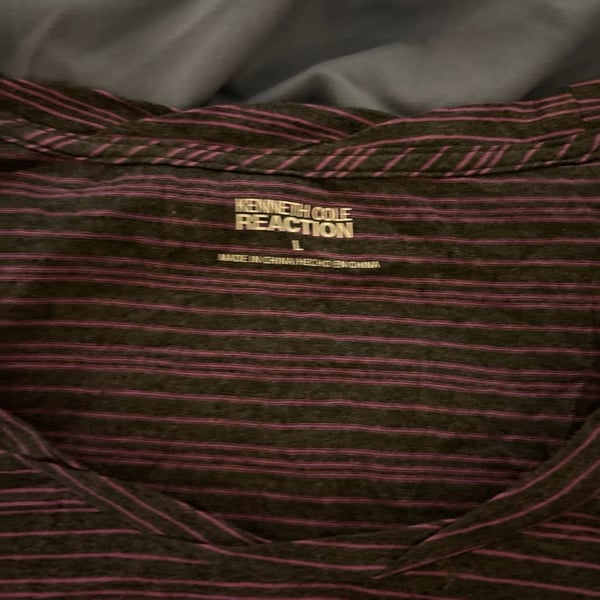 Kenneth Cole Reaction Women's Striped V-Neck Short Sleeve  Purple Charcoal Size L