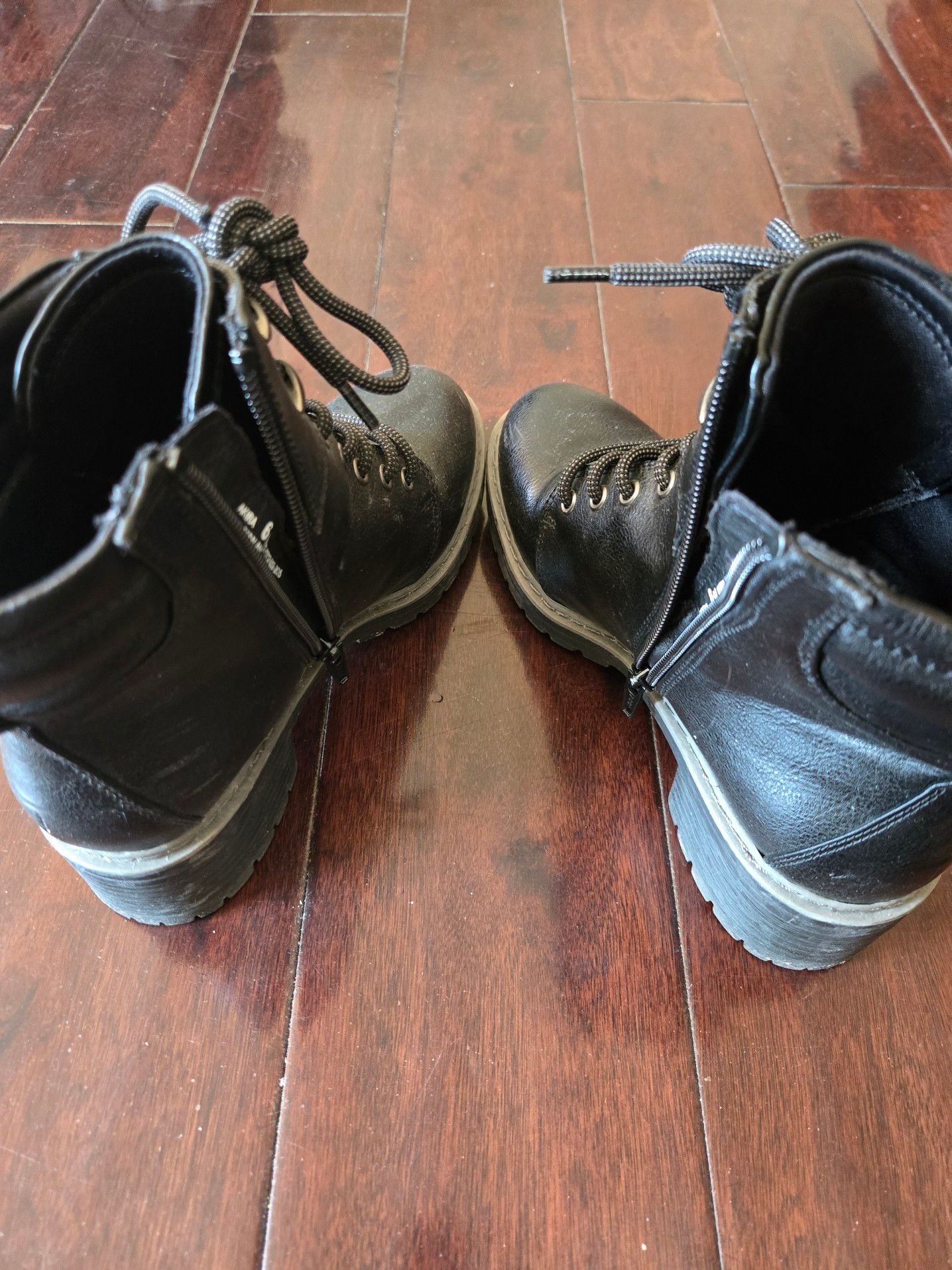 Baretraps Womens Akira Black Faux Leather Lace-Up Combat Ankle Boots Size 6M 3