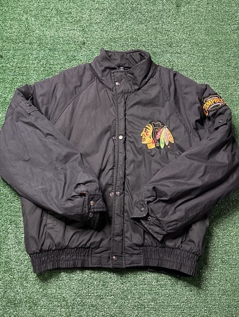 Vintage 90's Pro Player by Daniel Young Chicago Blackhawks NHL Jacket - Men's XL 2