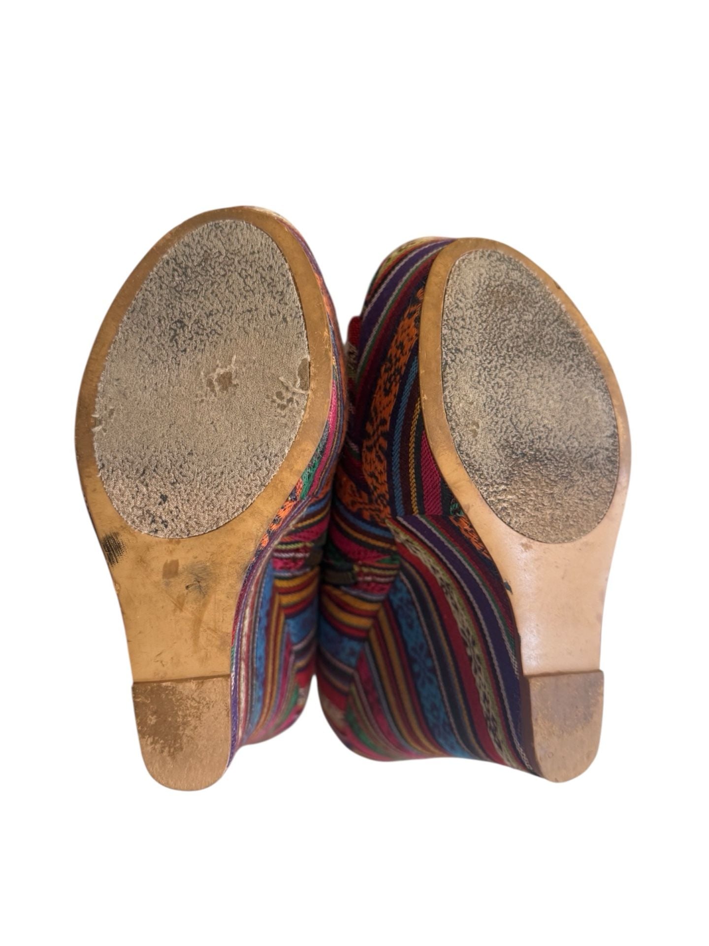 Steve Madden Whistle Multicolor Tribal Print Fabric Platform Wedge Heels 4