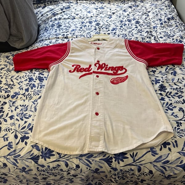 Vintage 90s Starter Detroit Red Wings NHL Baseball Style Button Up Jersey