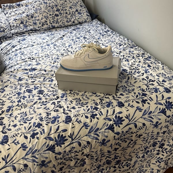 Nike men Air Force 1 LXX 'University Blue' (DX1193-100)
