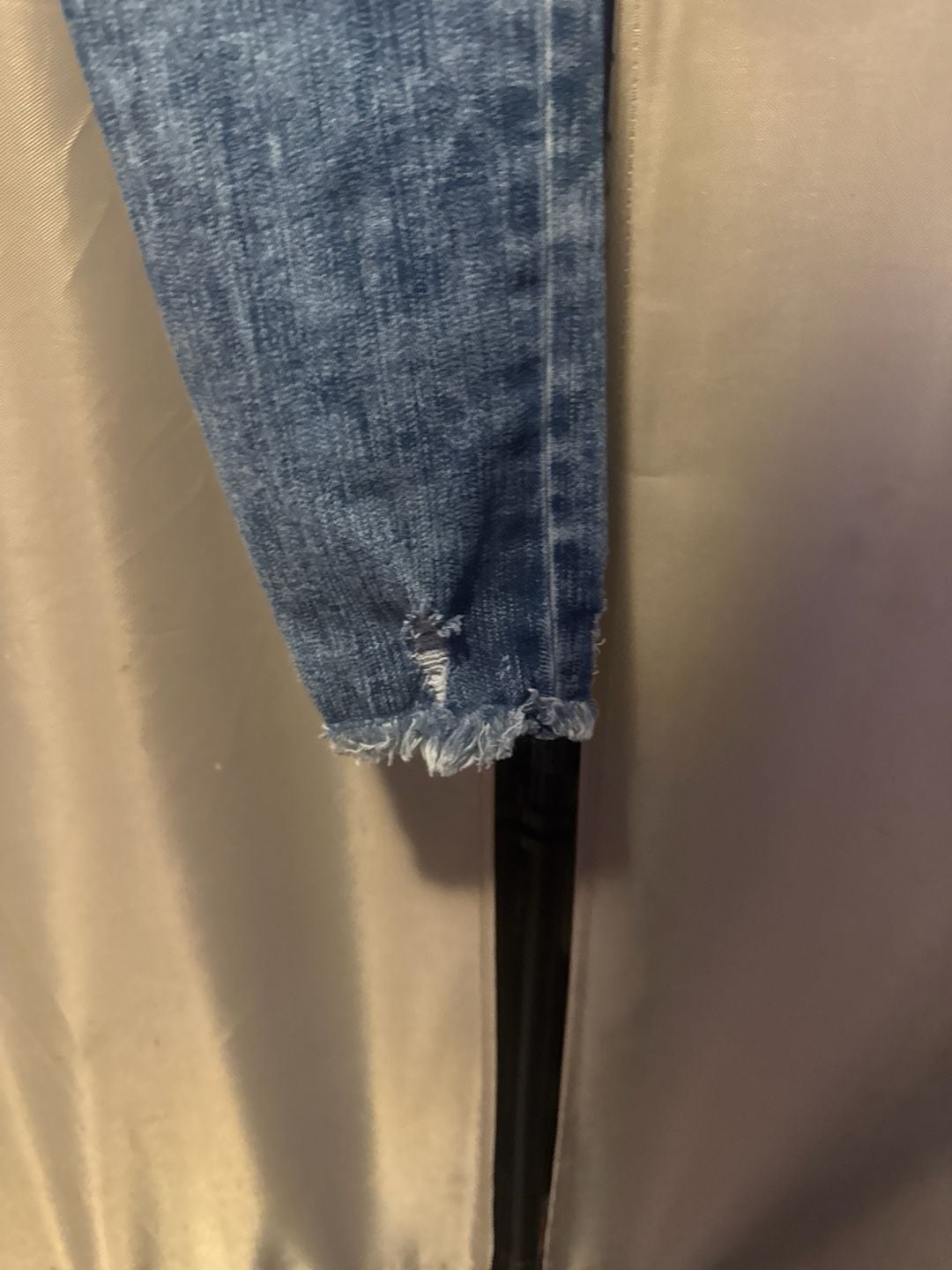 JESSICA SIMPSON FREE FALLIN KISS ME PATCHED SUPER SKINNY JEANS 10