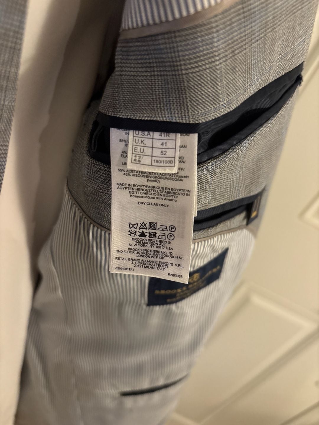 Brooks Brothers Explorer Fitzgerald Fit Gray Plaid Suit 41R Pants 36x30” 4