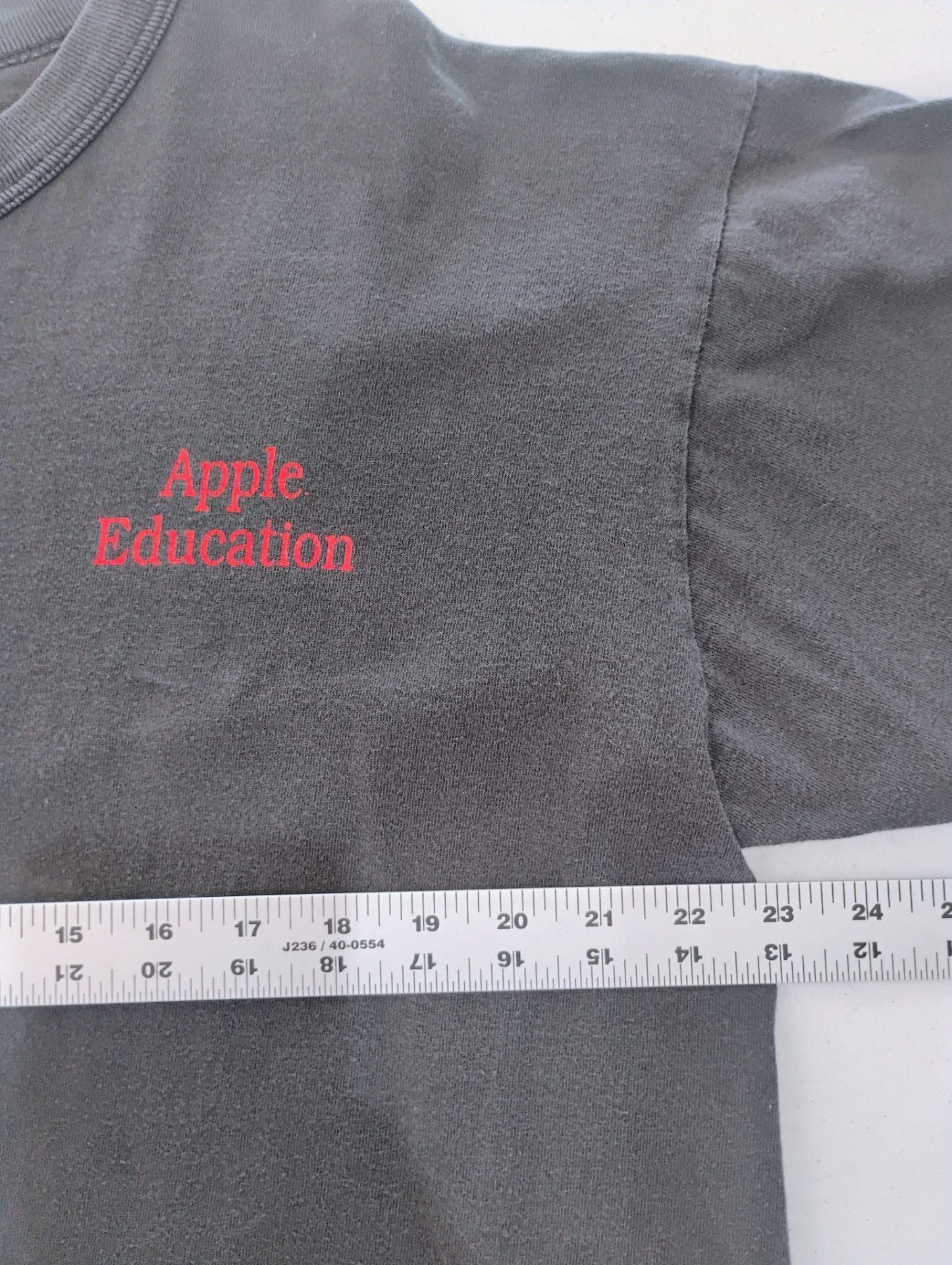 Vintage Apple Shirt, Henley Apple Education Wired World XL Rare Tech 6