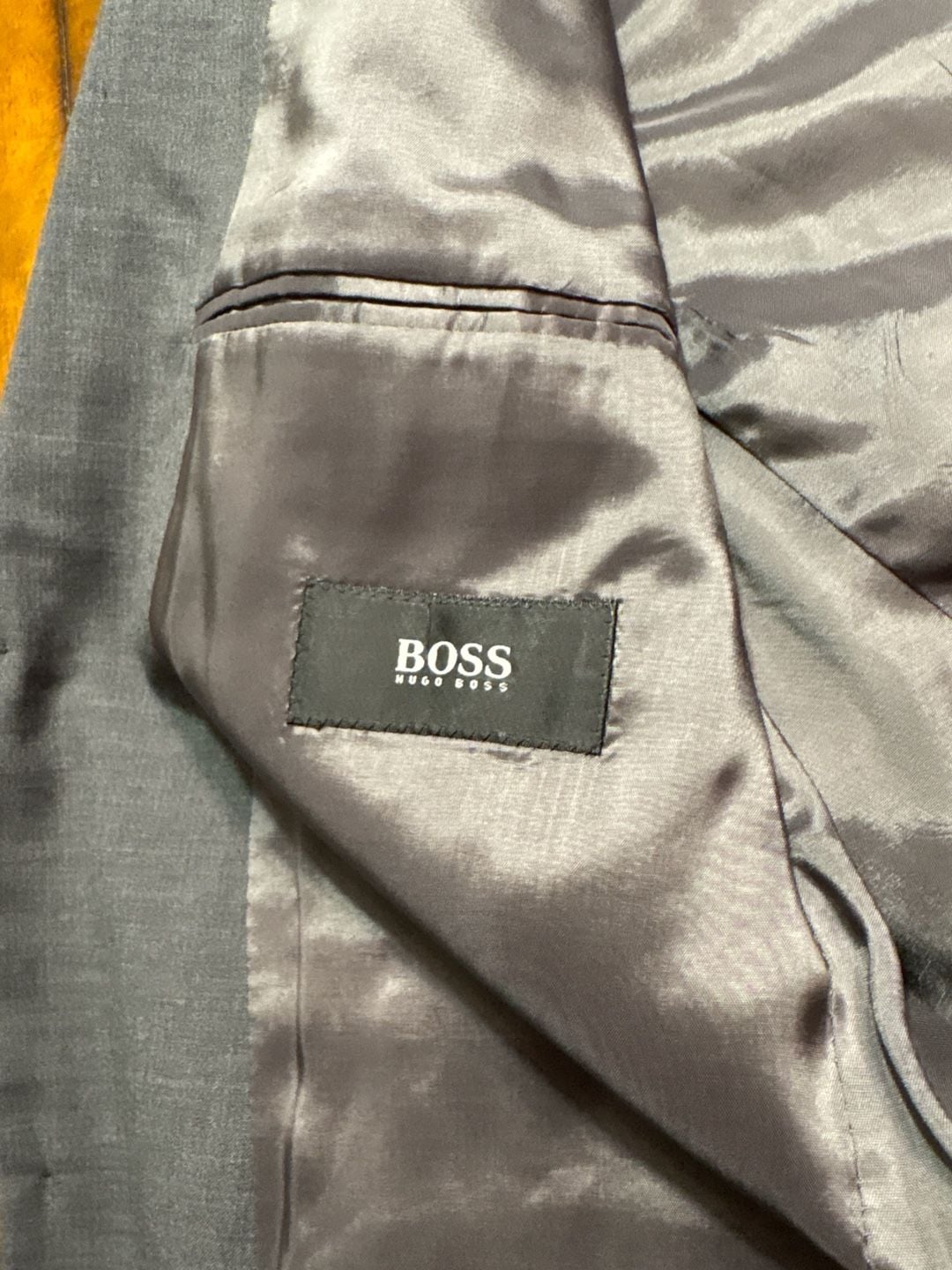 Hugo Boss Men's 38R Slate Gray 100% Virgin Wool 2-Button Suit Jacket Made in USA 4