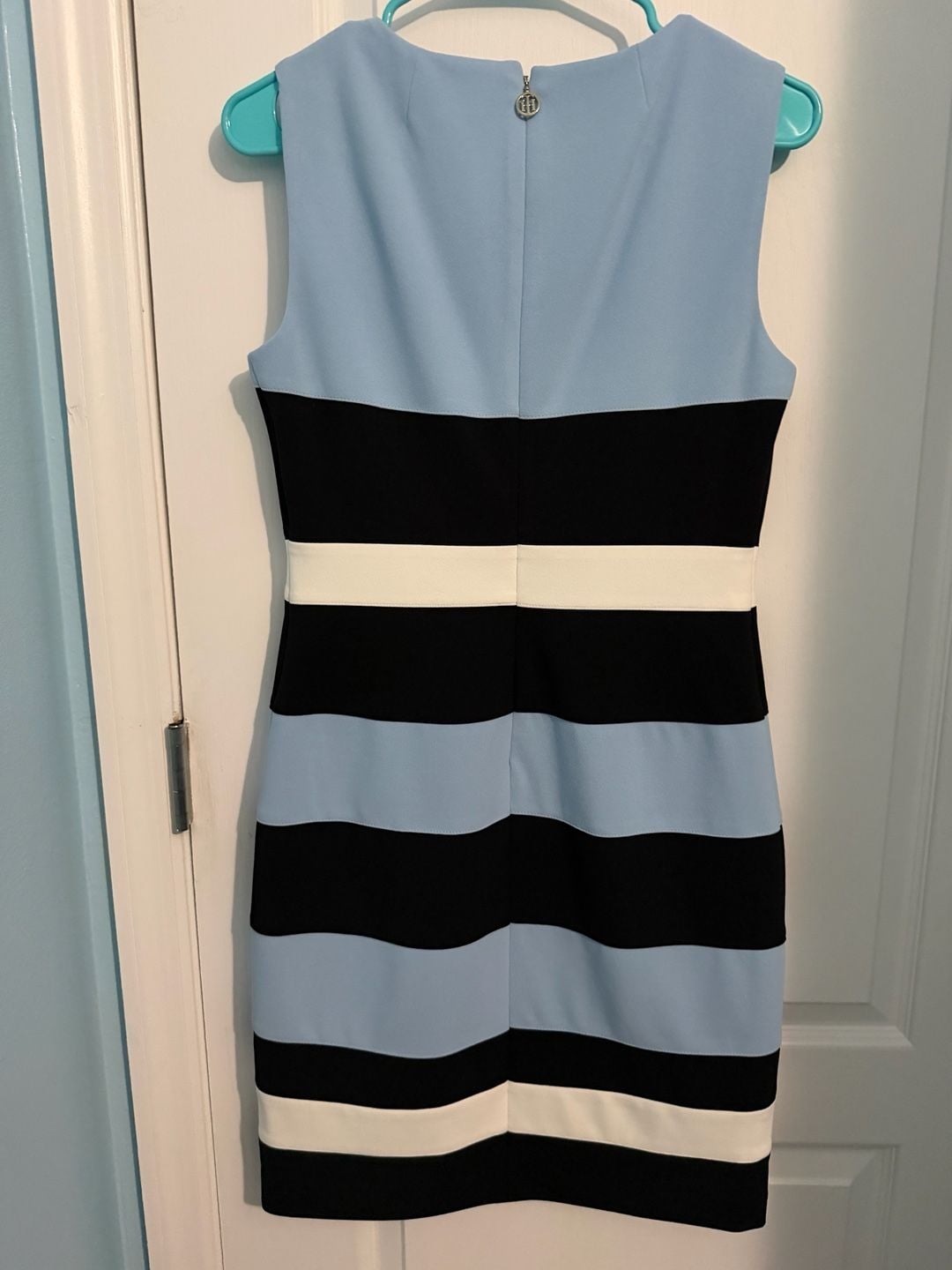 Tommy Hilfiger Scuba Crepe Colorblock Striped Sleeveless Sheath Dress Size 6 4
