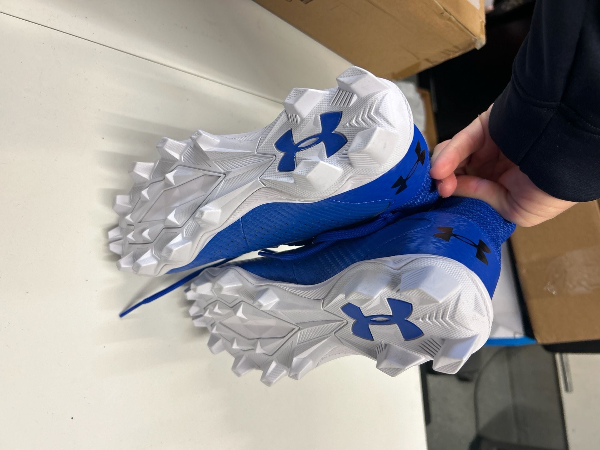 UA Highlight 2 RM Men's Football Cleats 4