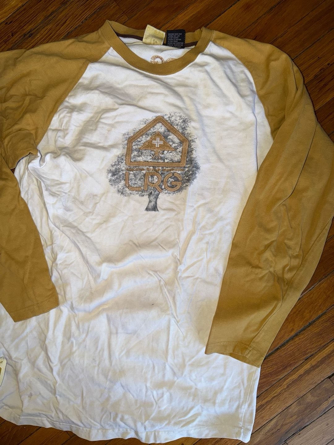 Vintage LRG Roots Tree Graphic Raglan Long Sleeve Shirt 2