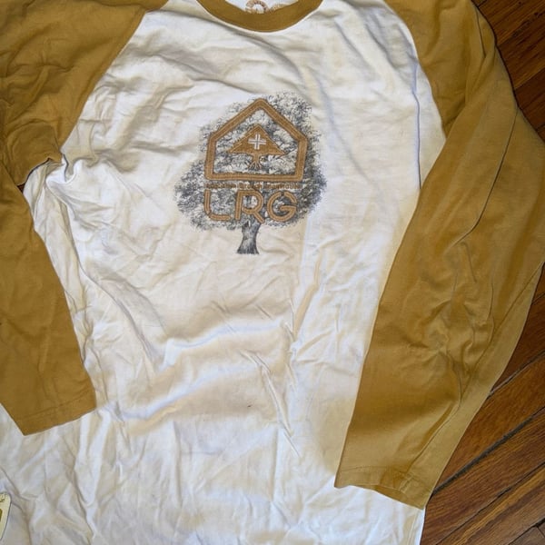Vintage LRG Roots Tree Graphic Raglan Long Sleeve Shirt