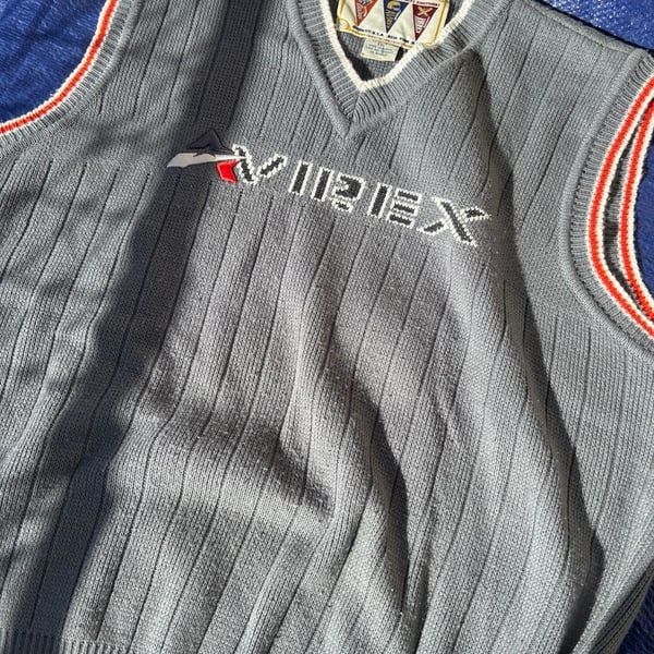 Vintage 90s Avirex Varsity Authentic Sports Equipment Knit V-Neck Sweater Vest Grey 3XL