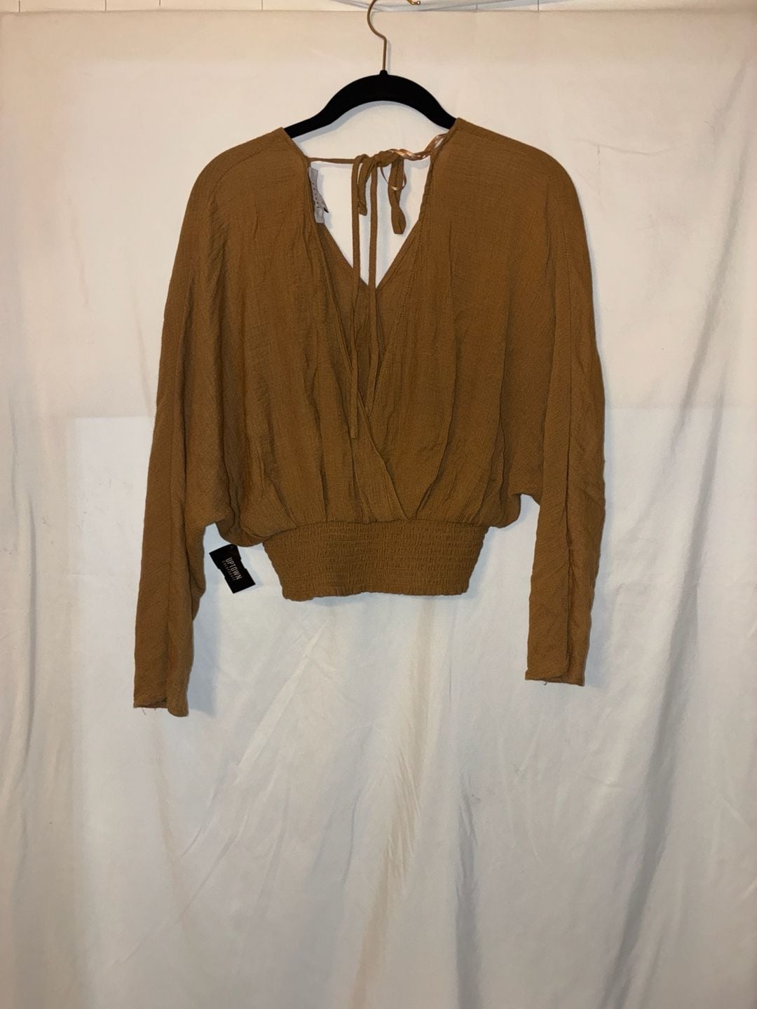 Kirious V-Neck Smocked Waist Long Sleeve Open Back Tie Crop Top 3