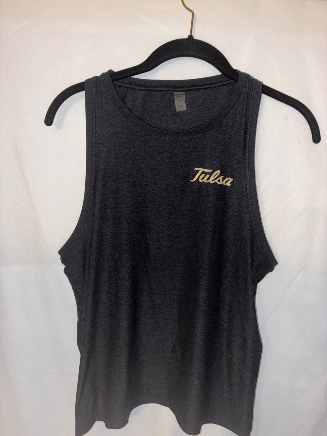 Beyond Yoga Tulsa Muscle Tank Top Heather Black Women's Small 2
