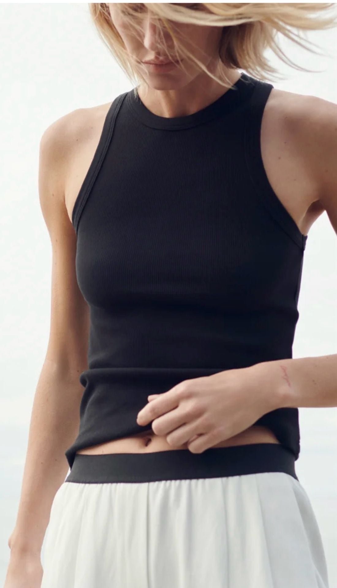 SoldOut.NYC Not So Basic Tank – Black Size Small 2