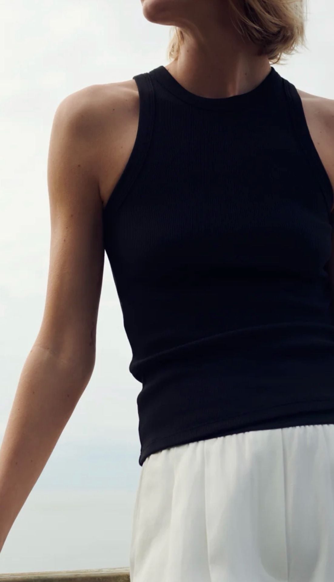 SoldOut.NYC Not So Basic Tank – Black Size Small 4