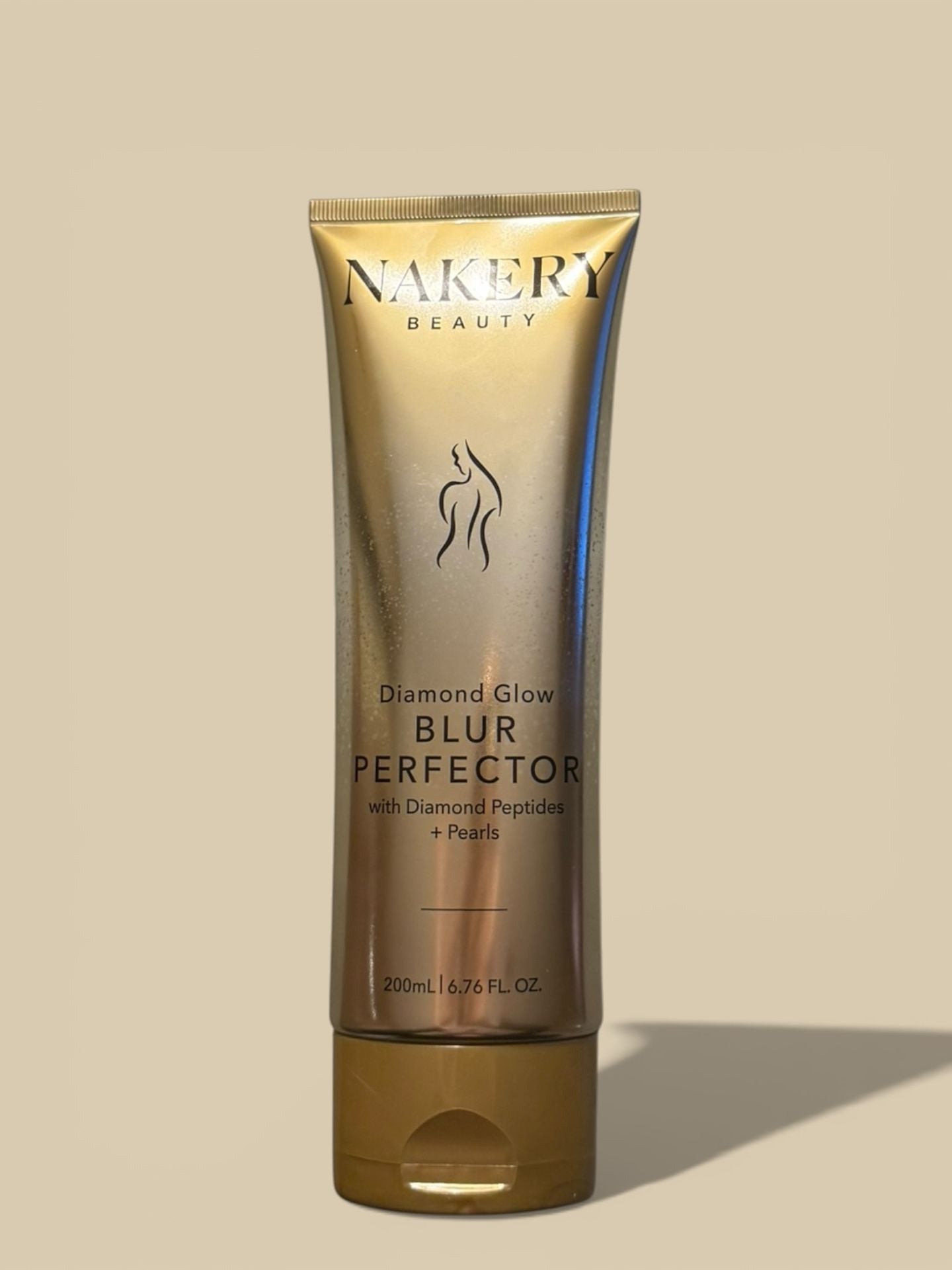 Nakery Beauty Diamond Glow Blur Perfector with Diamond Peptides + Pearls 200ml 1