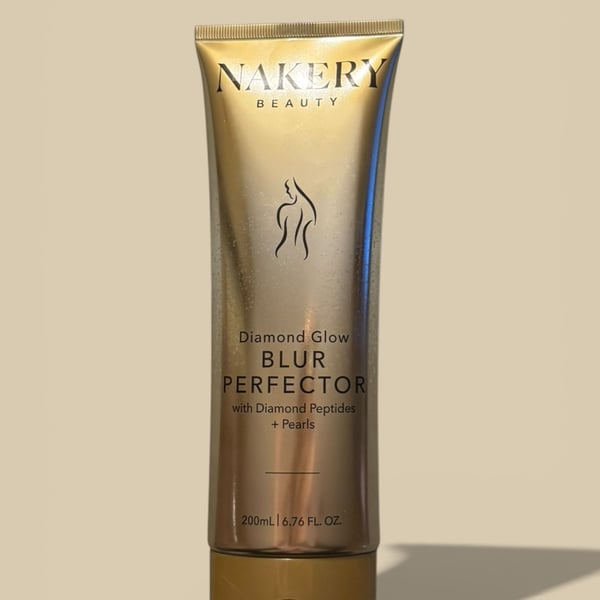 Nakery Beauty Diamond Glow Blur Perfector with Diamond Peptides + Pearls 200ml