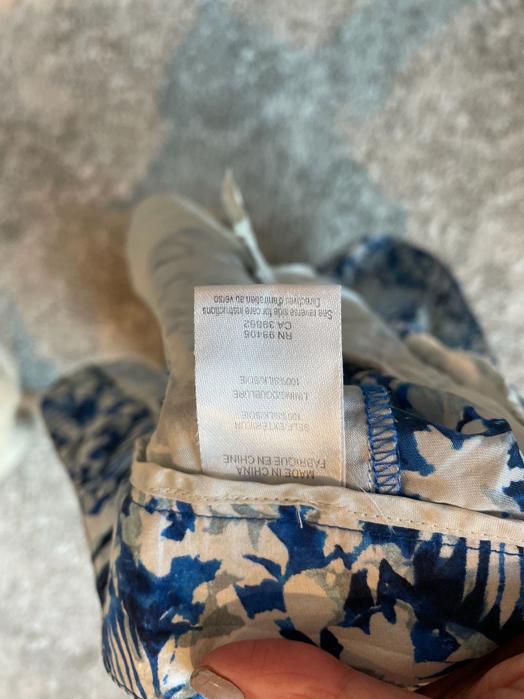Theory silk Bermuda shorts 6