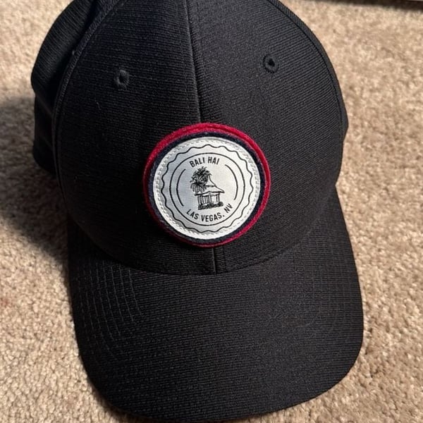 TravisMathew Bali Hai Las Vegas NV Patch Flexfit Golf Hat L/XL Black