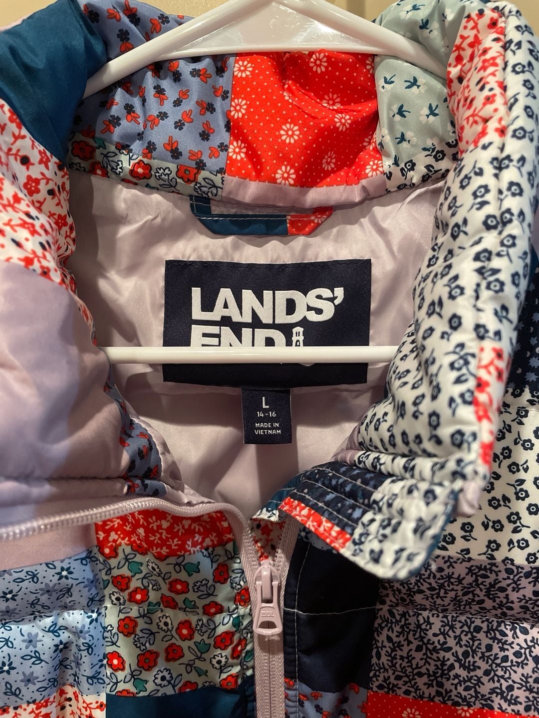 Lands' End Women's Quilted Down Puffer Vest. patchwork pattern. 4