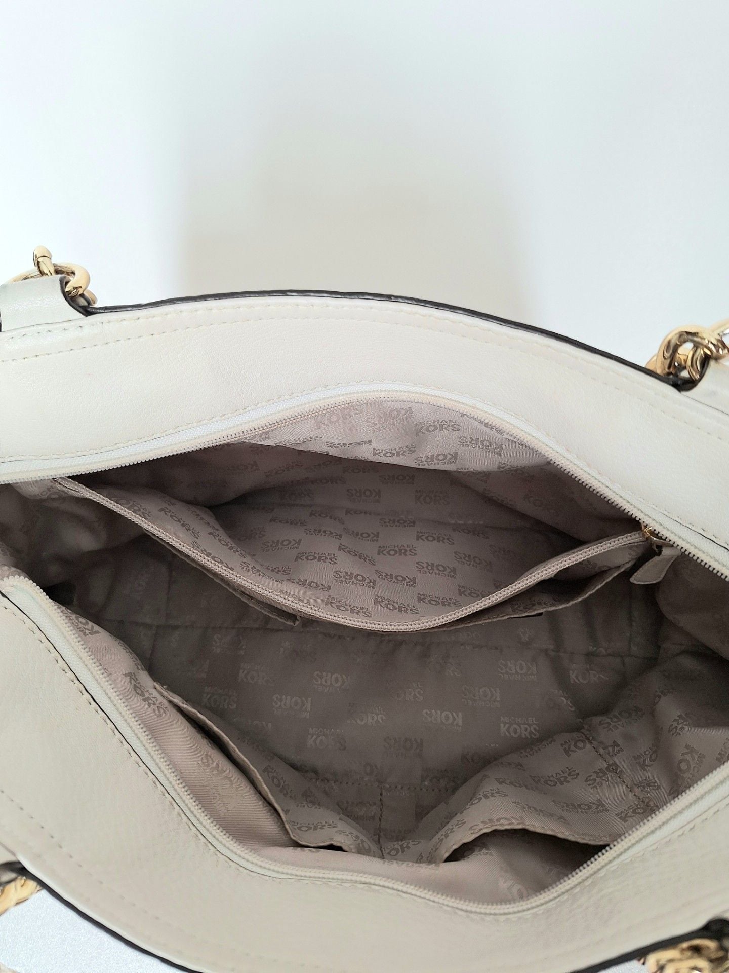 Vanilla Michael Kors Delancey Satchel Handbag 15" X 9" 10