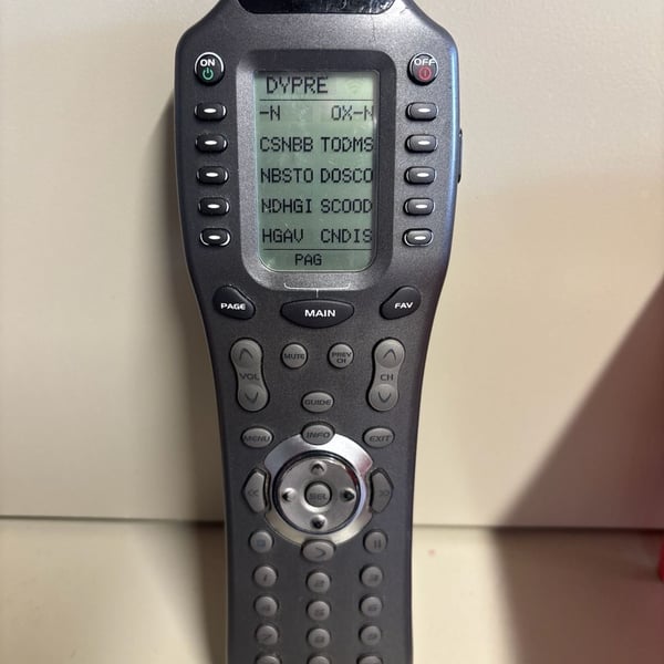 URC Aeros MX-850 Complete Control PC Programmable IR/RF Universal Remote