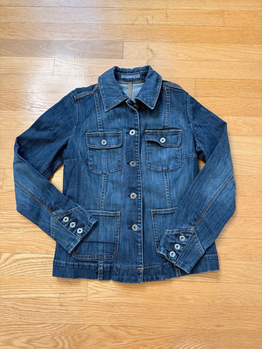 Product thumbnail 3