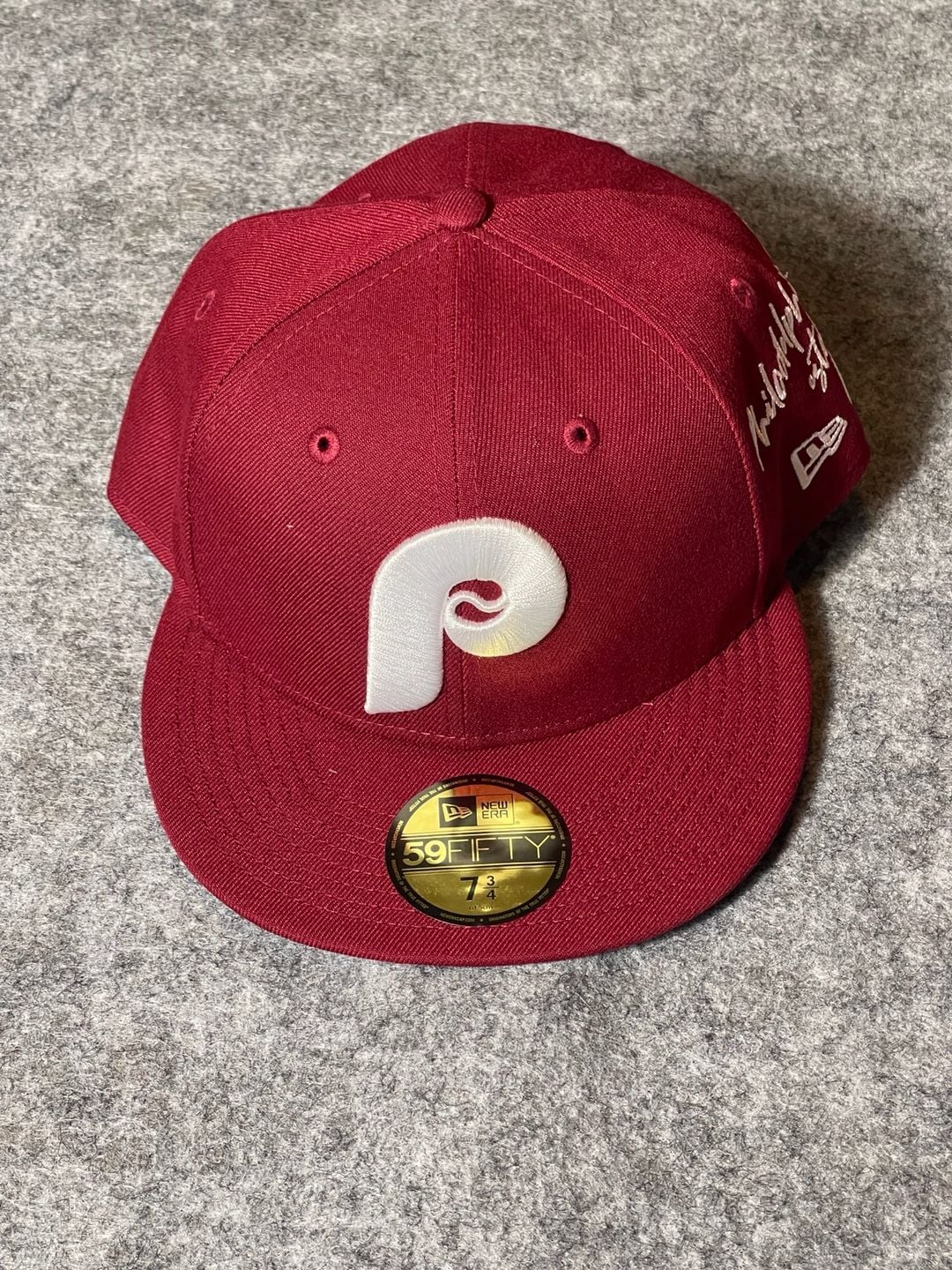 New Era Philadelphia Phillies 59FIFTY Size 7 3/4 Fitted Hat Maroon 2