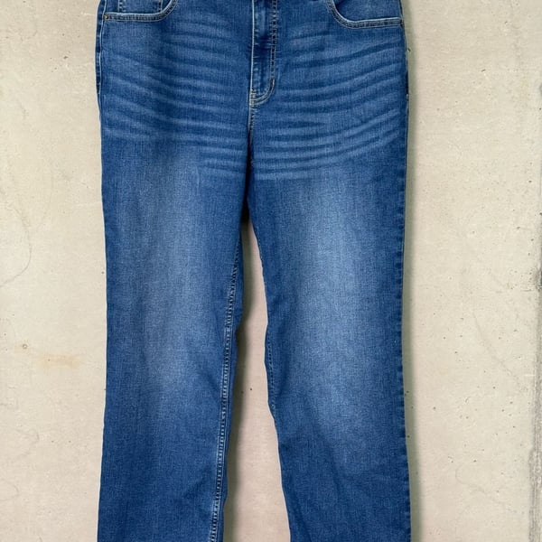 Me by Jennie Garth Johnny Straight Leg Medium Wash Jeans Size 16