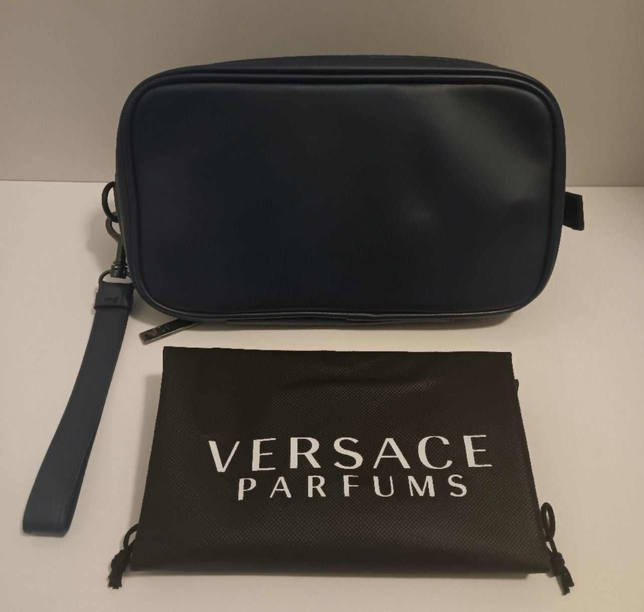 Versace men’s parfums toiletry bag travel size 7