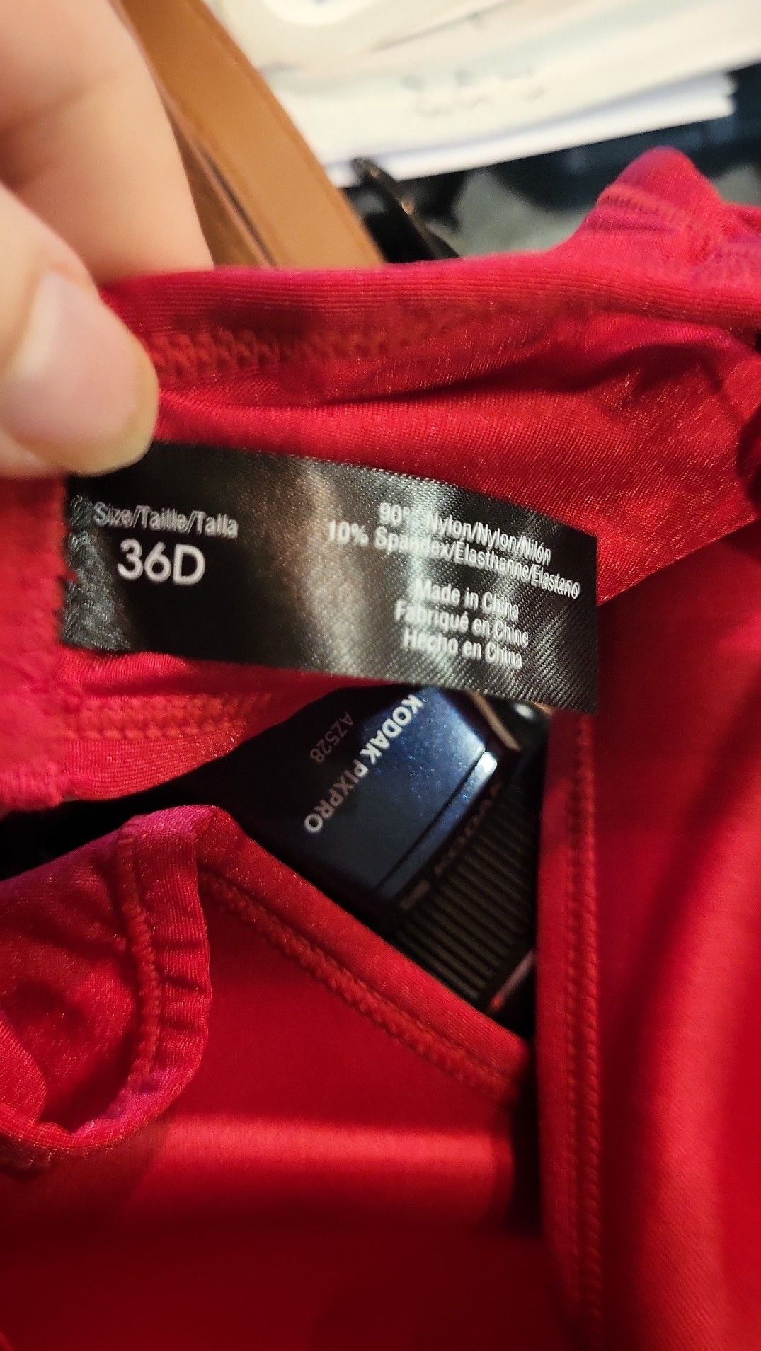 NWT René Rofé Soft Comfort Wire-Free Lightly Padded Bra Red Size 36D 4