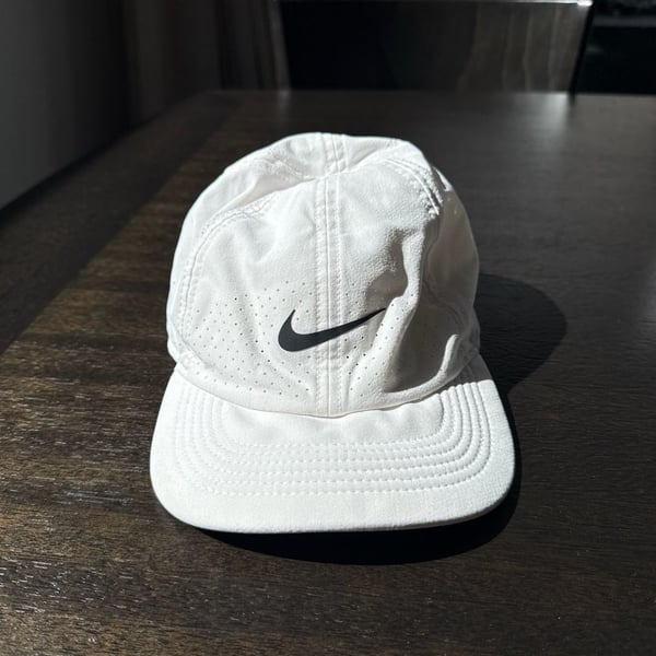Nike Heritage86 Dri-FIT AeroBill Perforated Training Cap - White