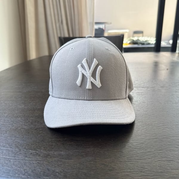 New Era 59FIFTY New York Yankees Grey Fitted Hat Size 7 1/2