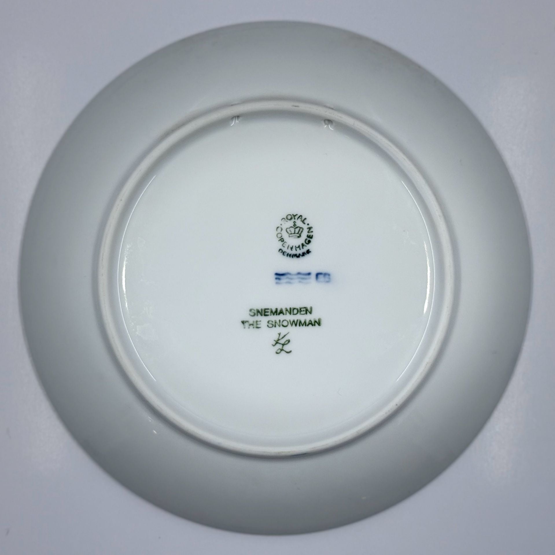 Vintage 1985 Royal Copenhagen Christmas Plate The Snowman (Snemanden) 5